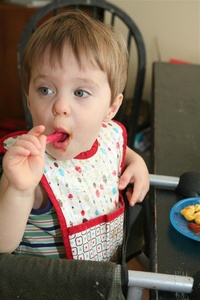 Self feeding...
